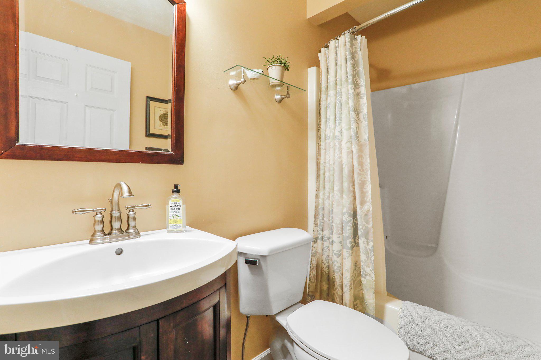 HIGHLAND MEADOWS - Residential