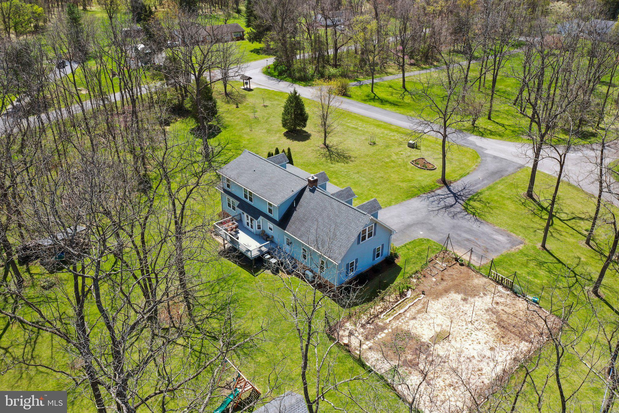 HIGHLAND MEADOWS - Residential