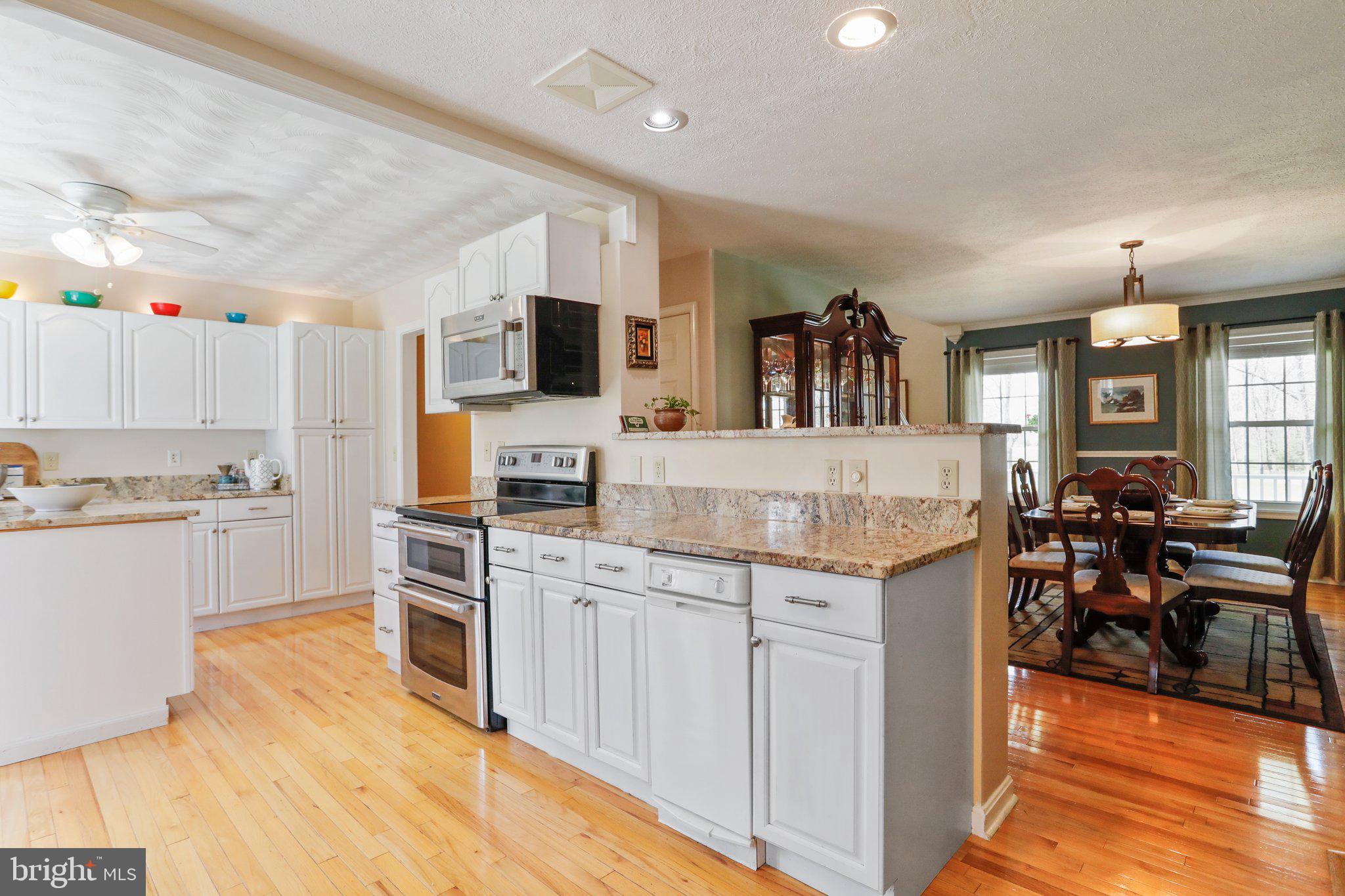 HIGHLAND MEADOWS - Residential