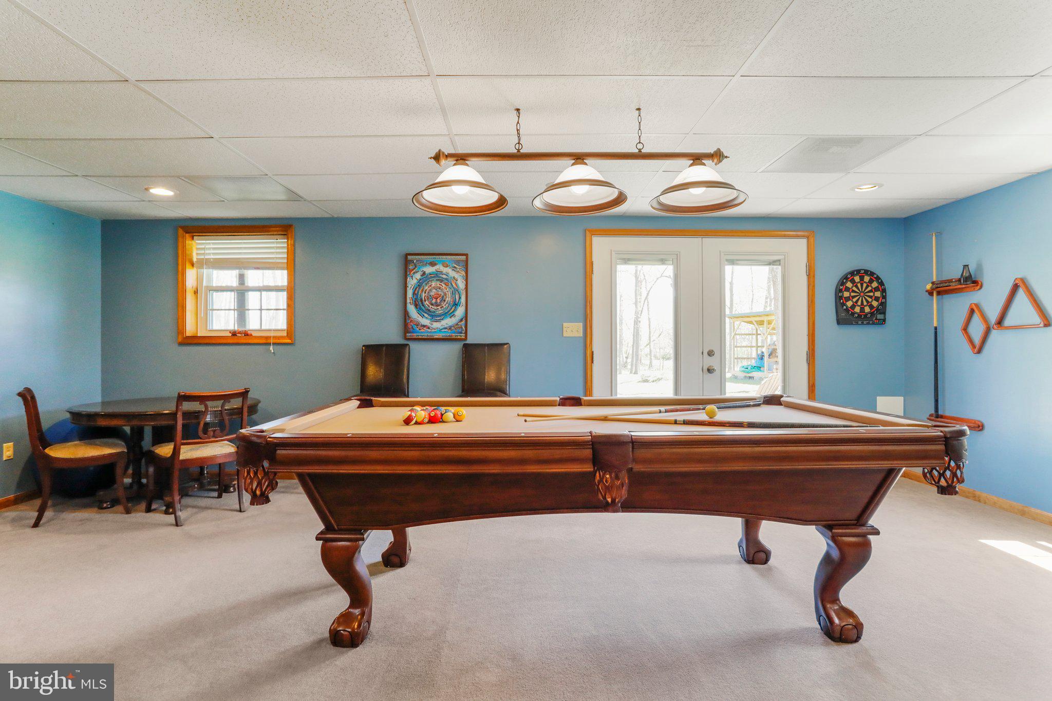 HIGHLAND MEADOWS - Residential