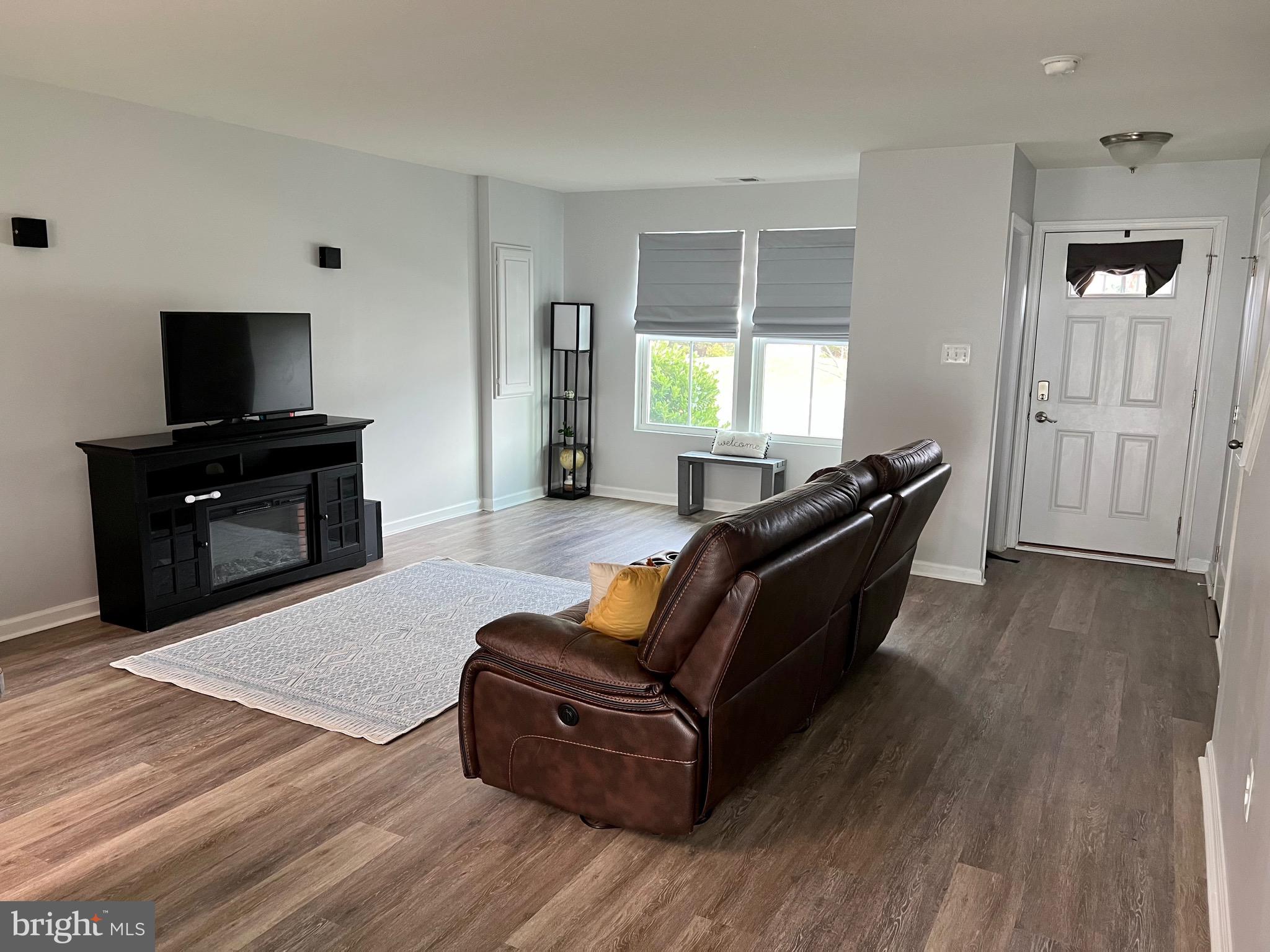 ARCADIA SPRINGS - Residential