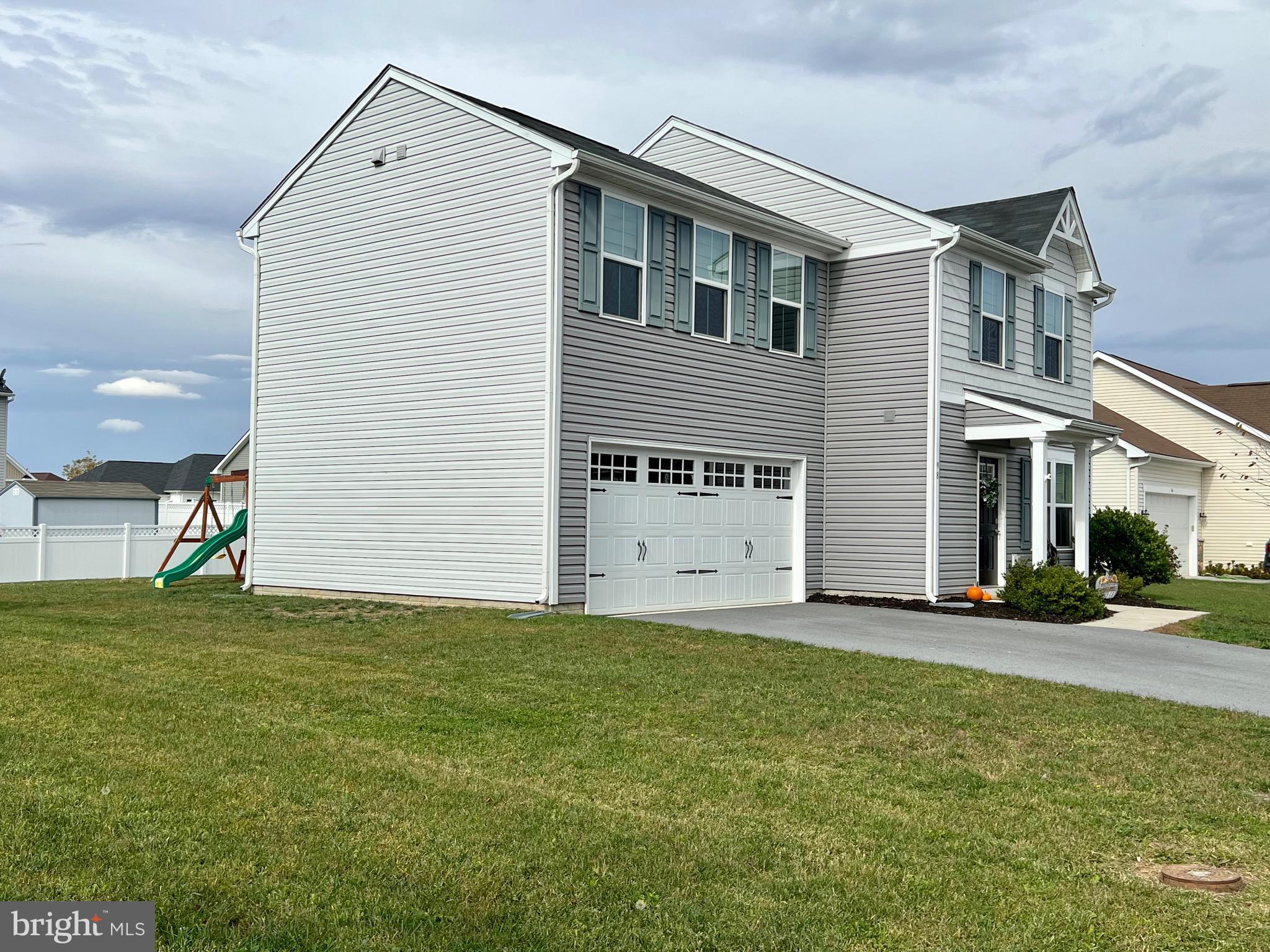 ARCADIA SPRINGS - Residential