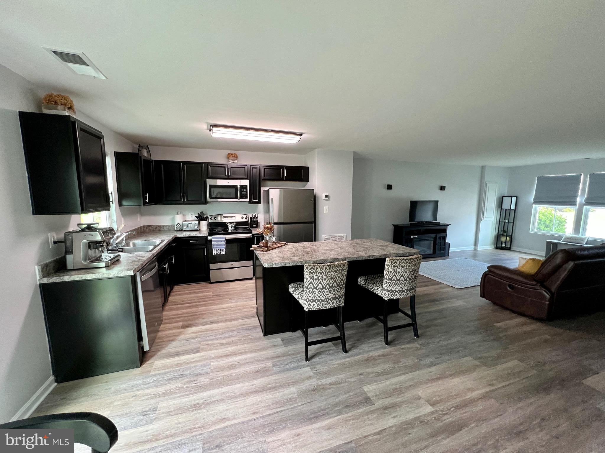 ARCADIA SPRINGS - Residential