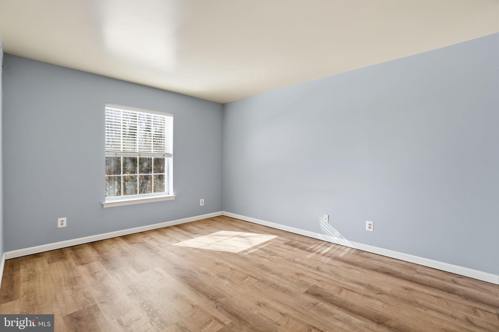 5902 COVE LANDING ROAD 203