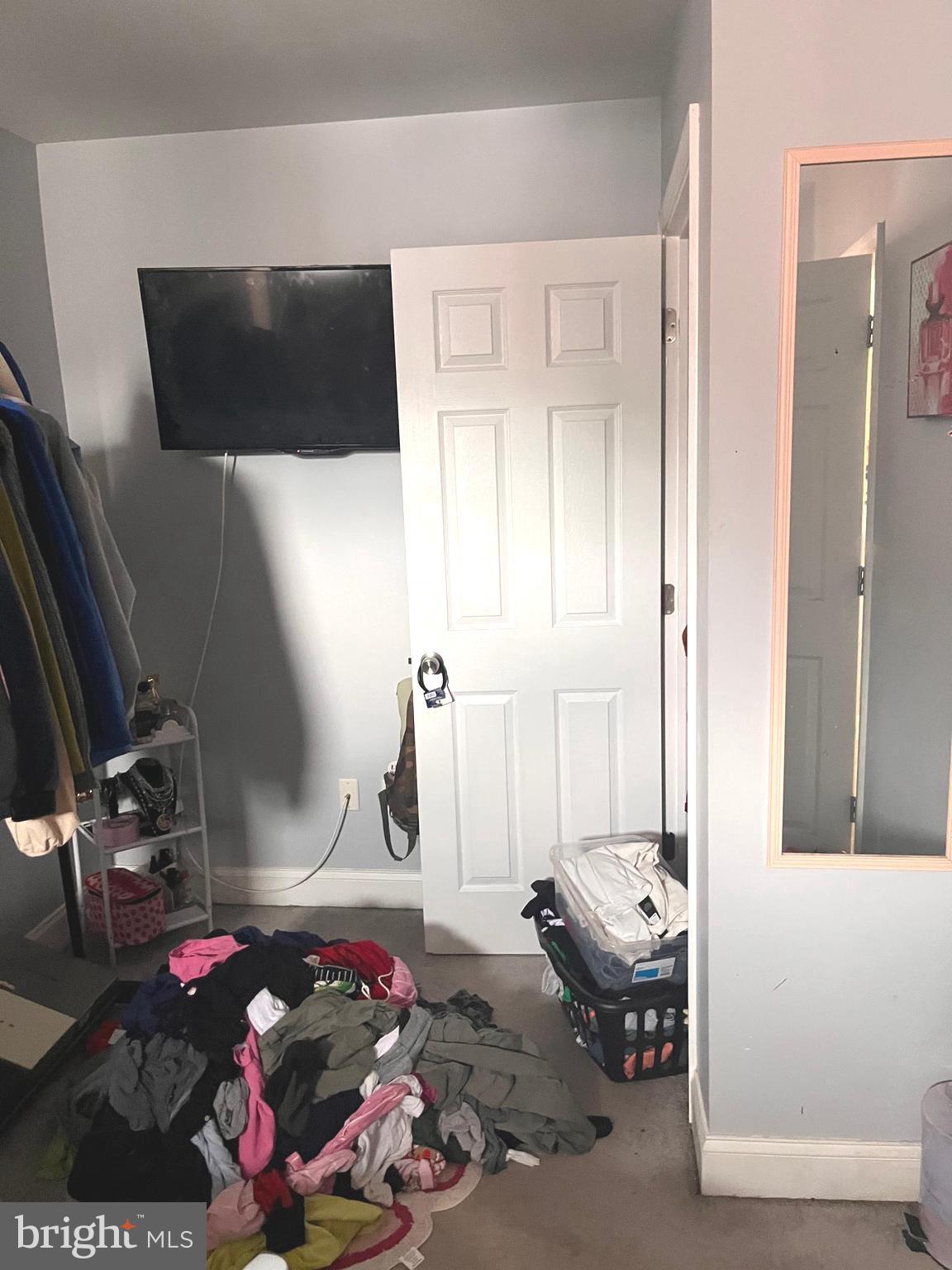 OVERBROOK HILLS - Residential