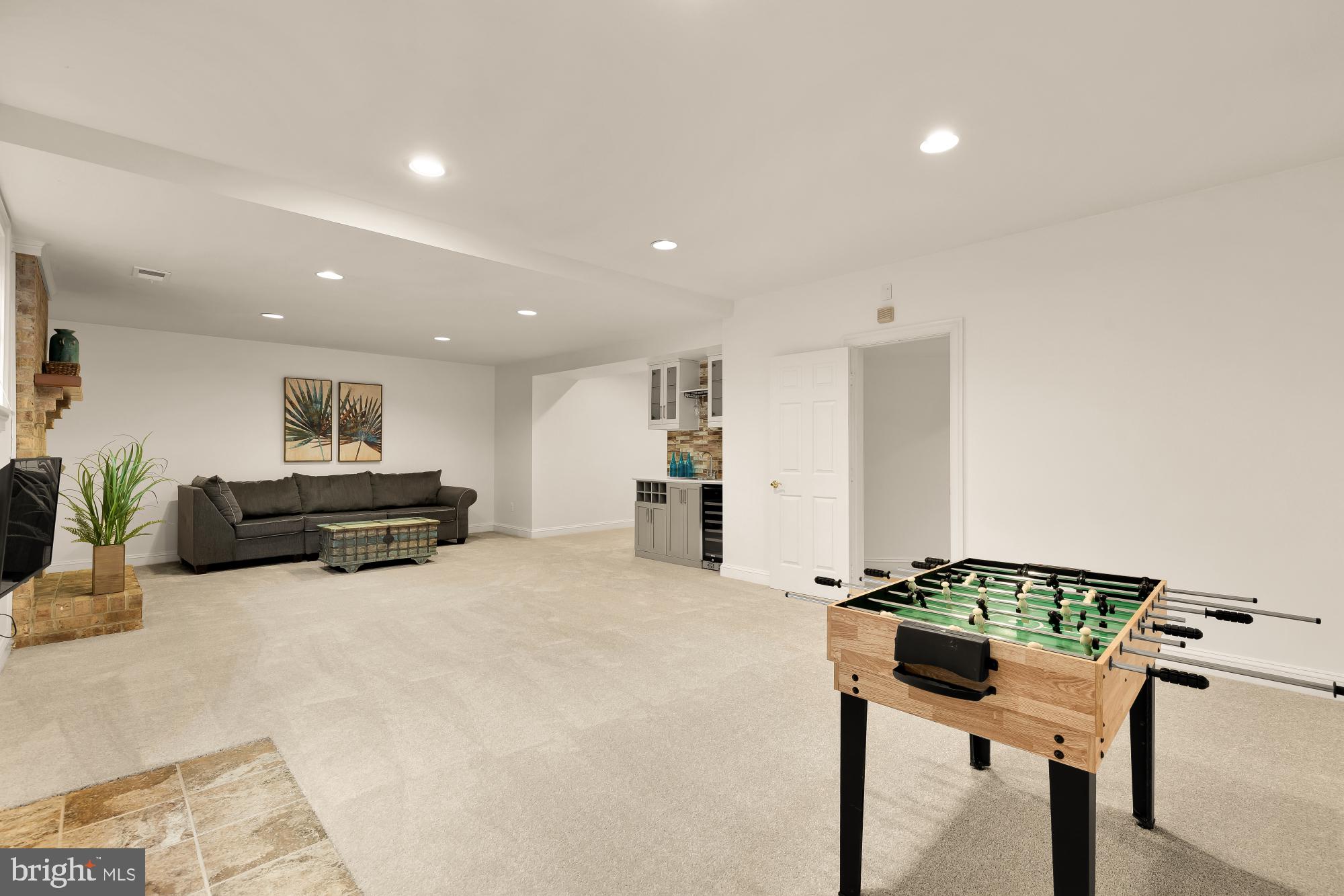 HICKORY CREEK ESTATES - Residential