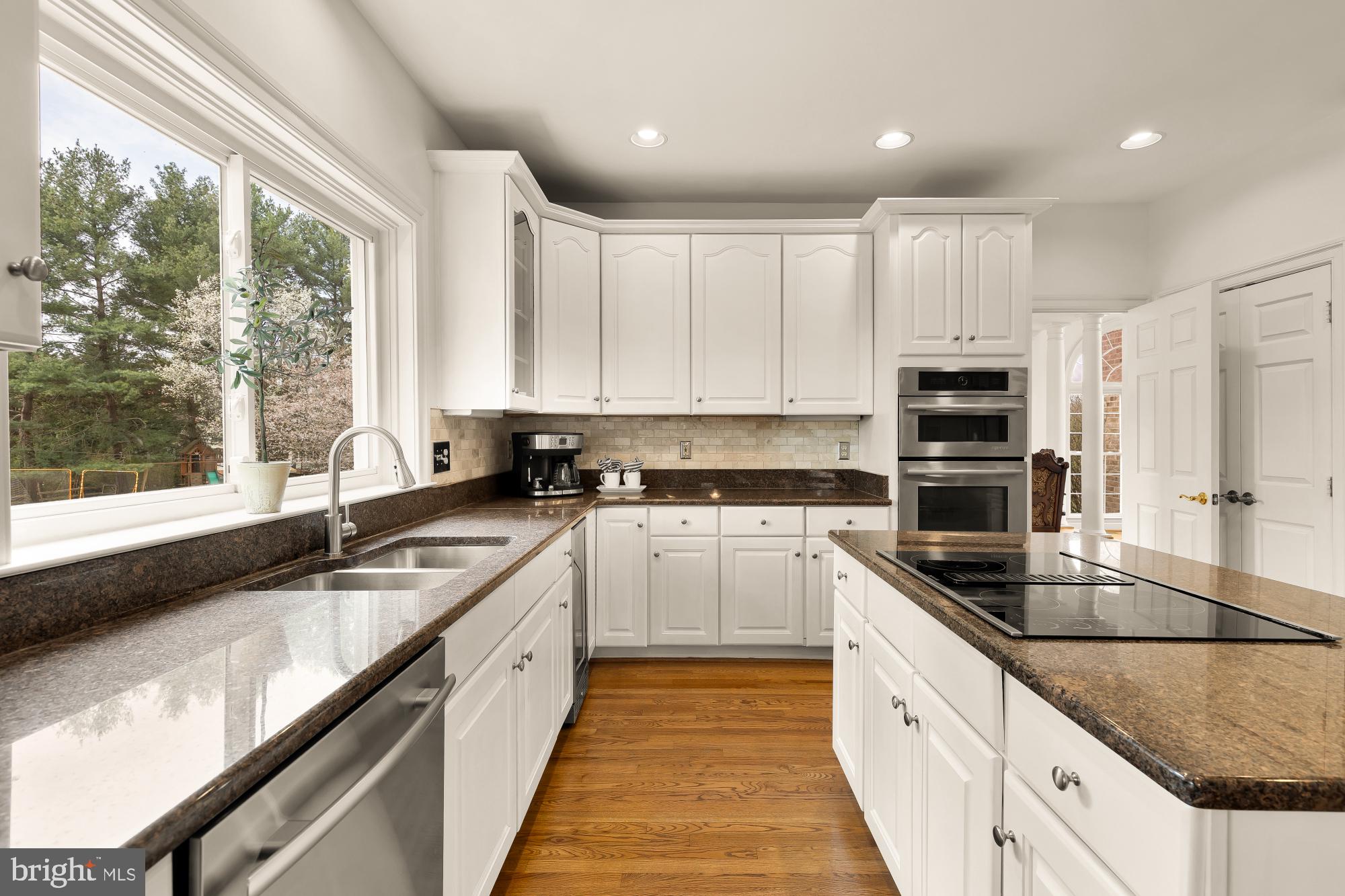 HICKORY CREEK ESTATES - Residential