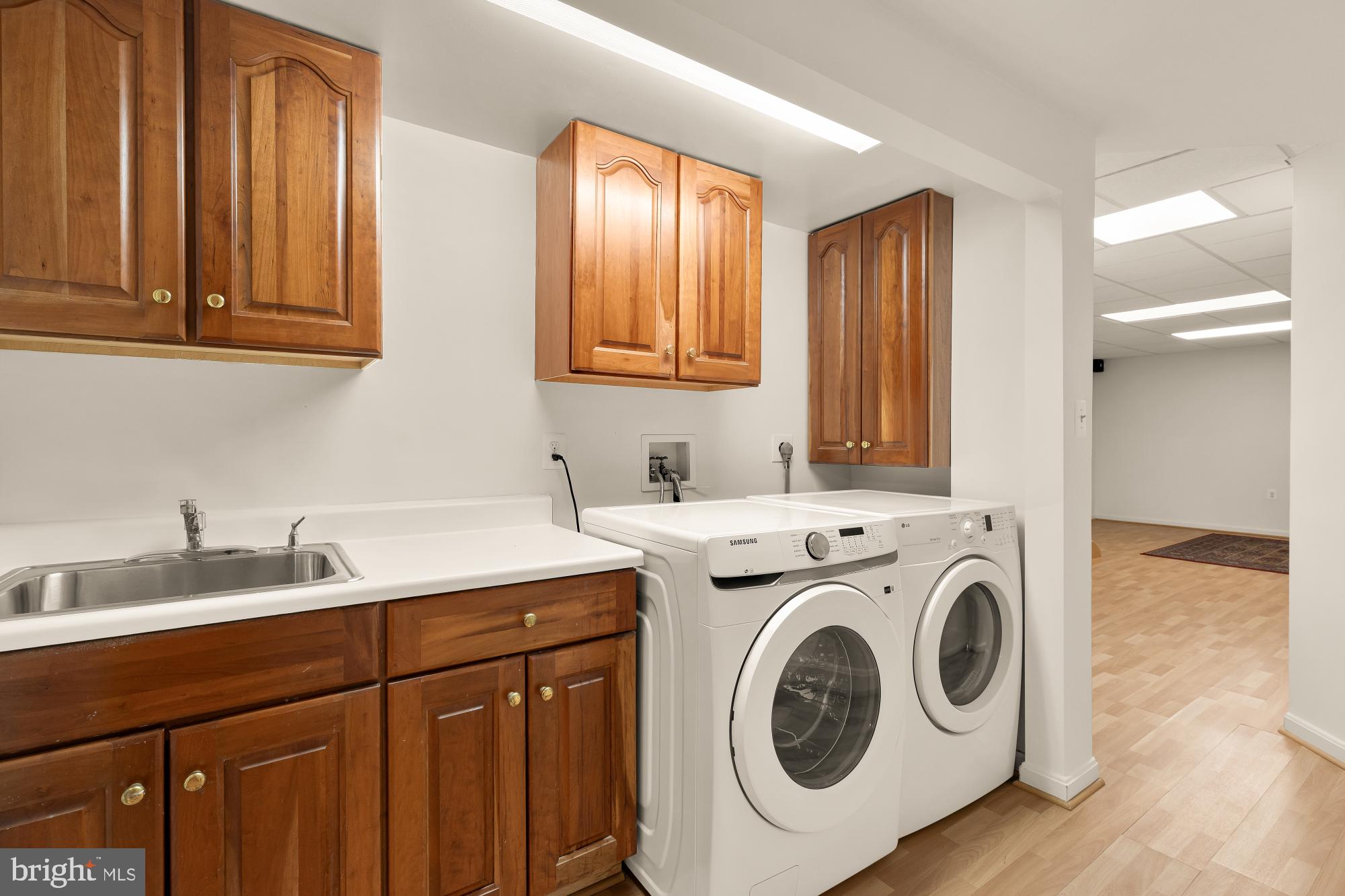 HICKORY CREEK ESTATES - Residential