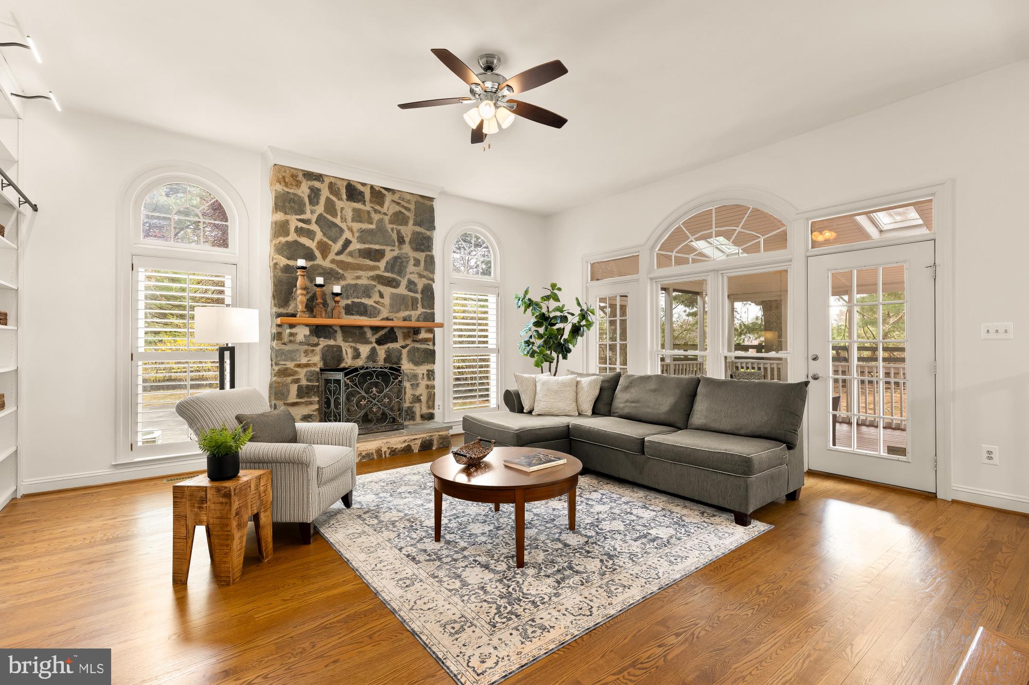 HICKORY CREEK ESTATES - Residential