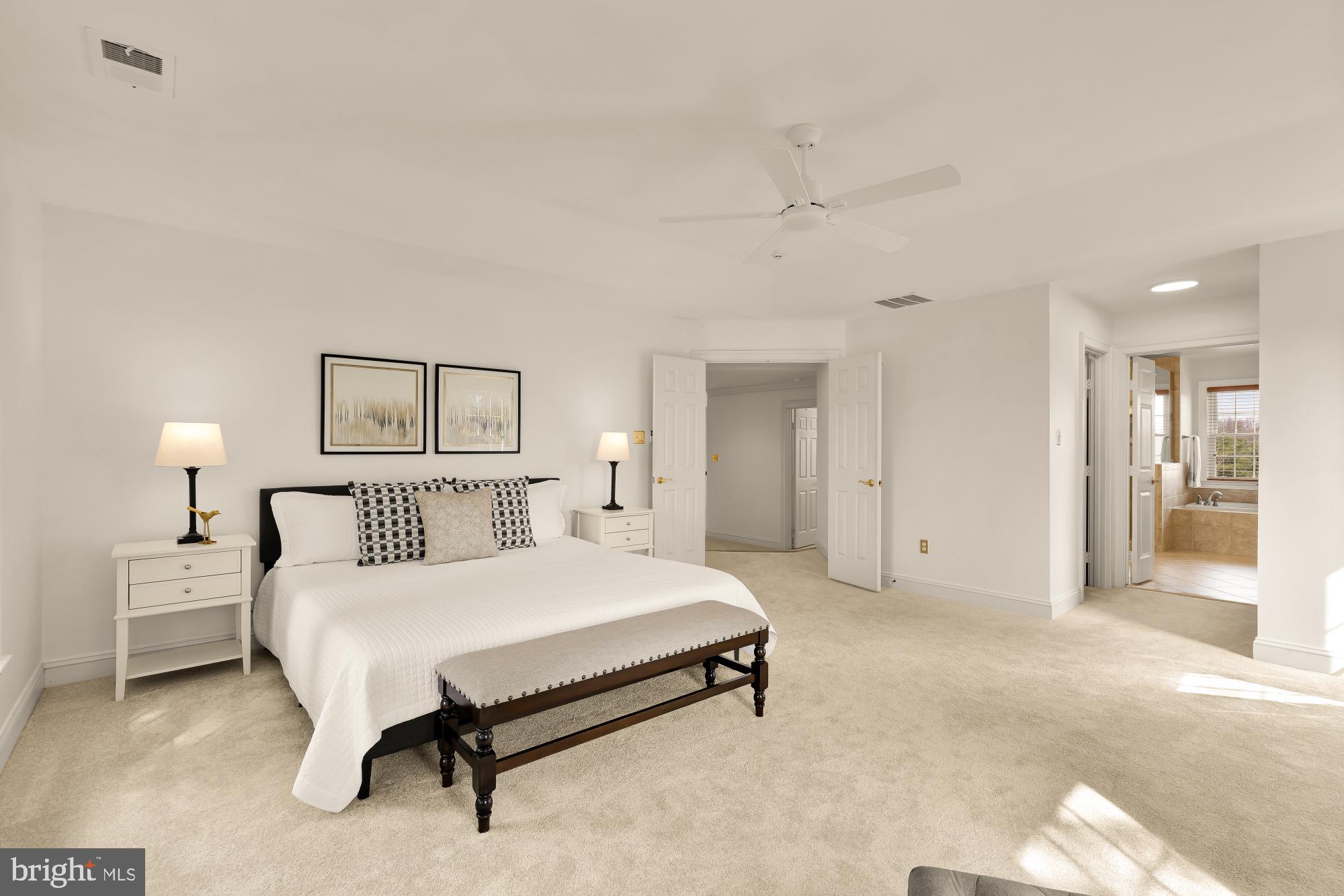 HICKORY CREEK ESTATES - Residential