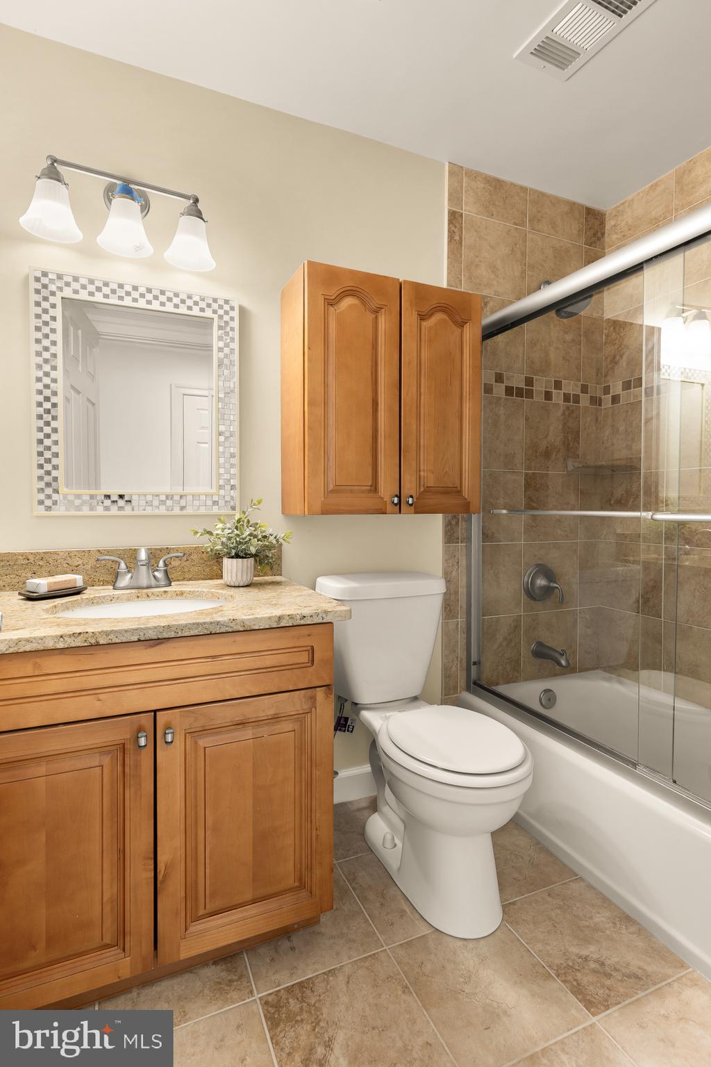 HICKORY CREEK ESTATES - Residential