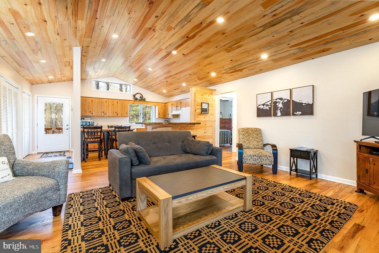 MASSANUTTEN - Residential