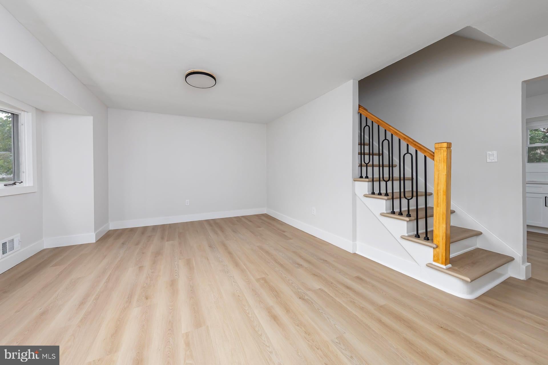 15 FRANCINE DRIVE