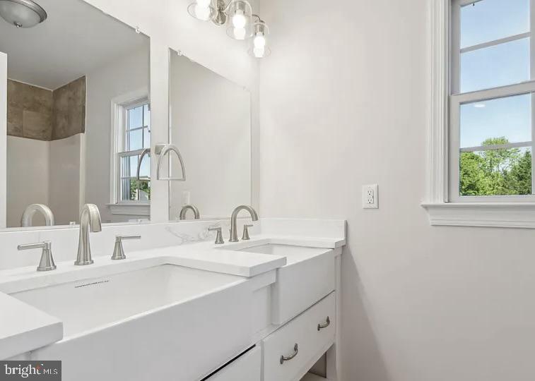 10847 BLAKE LANE
