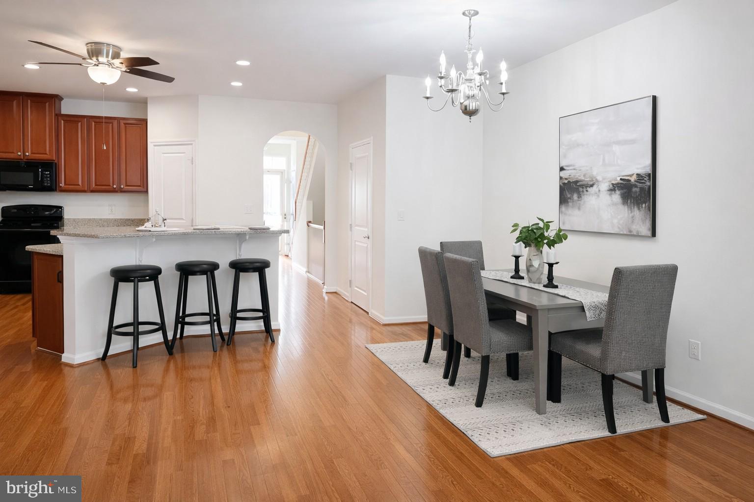 FALLSTON COMMONS - Residential