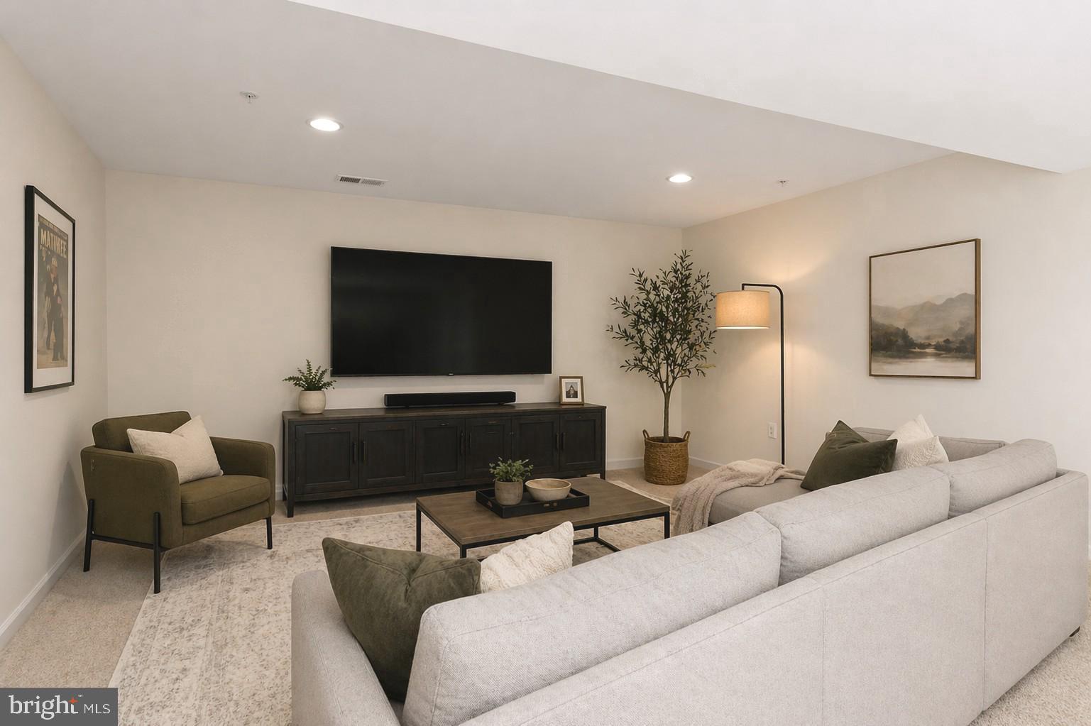 FALLSTON COMMONS - Residential