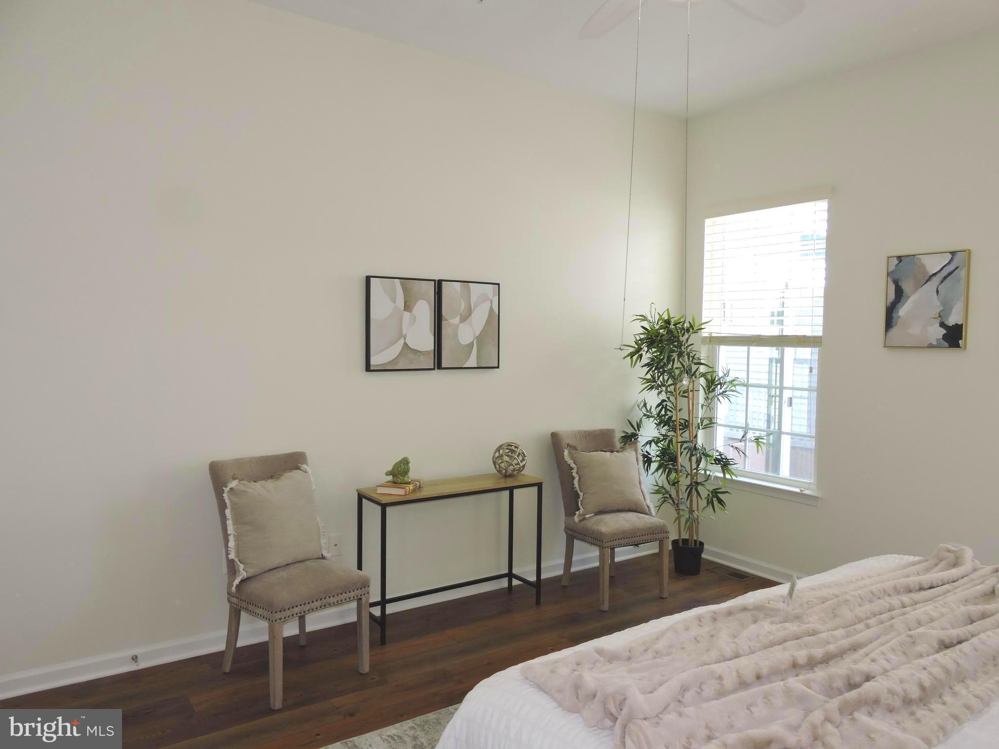 FALLSTON COMMONS - Residential