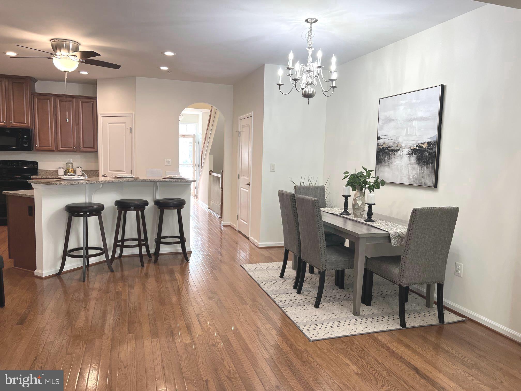 FALLSTON COMMONS - Residential