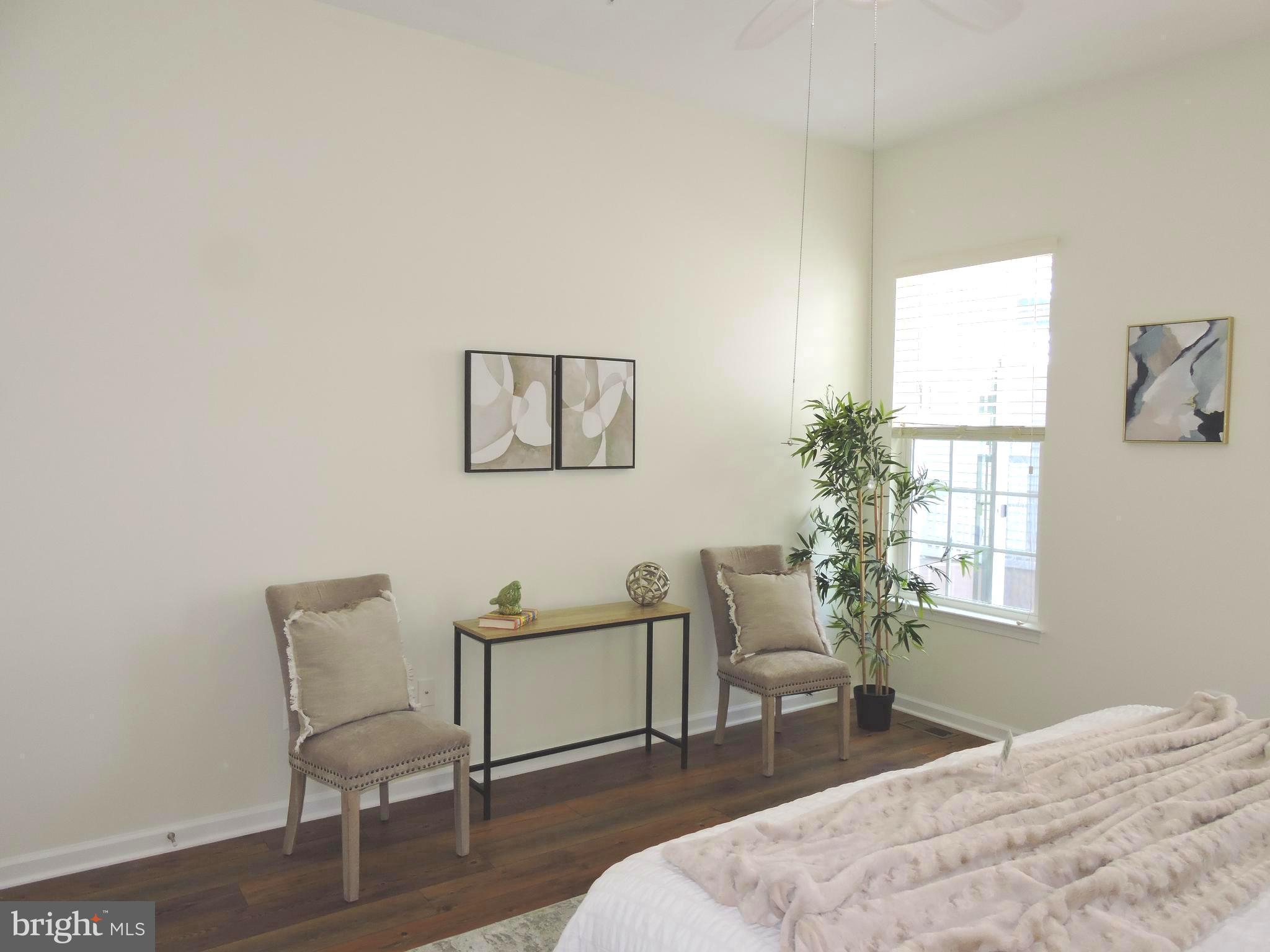 FALLSTON COMMONS - Residential