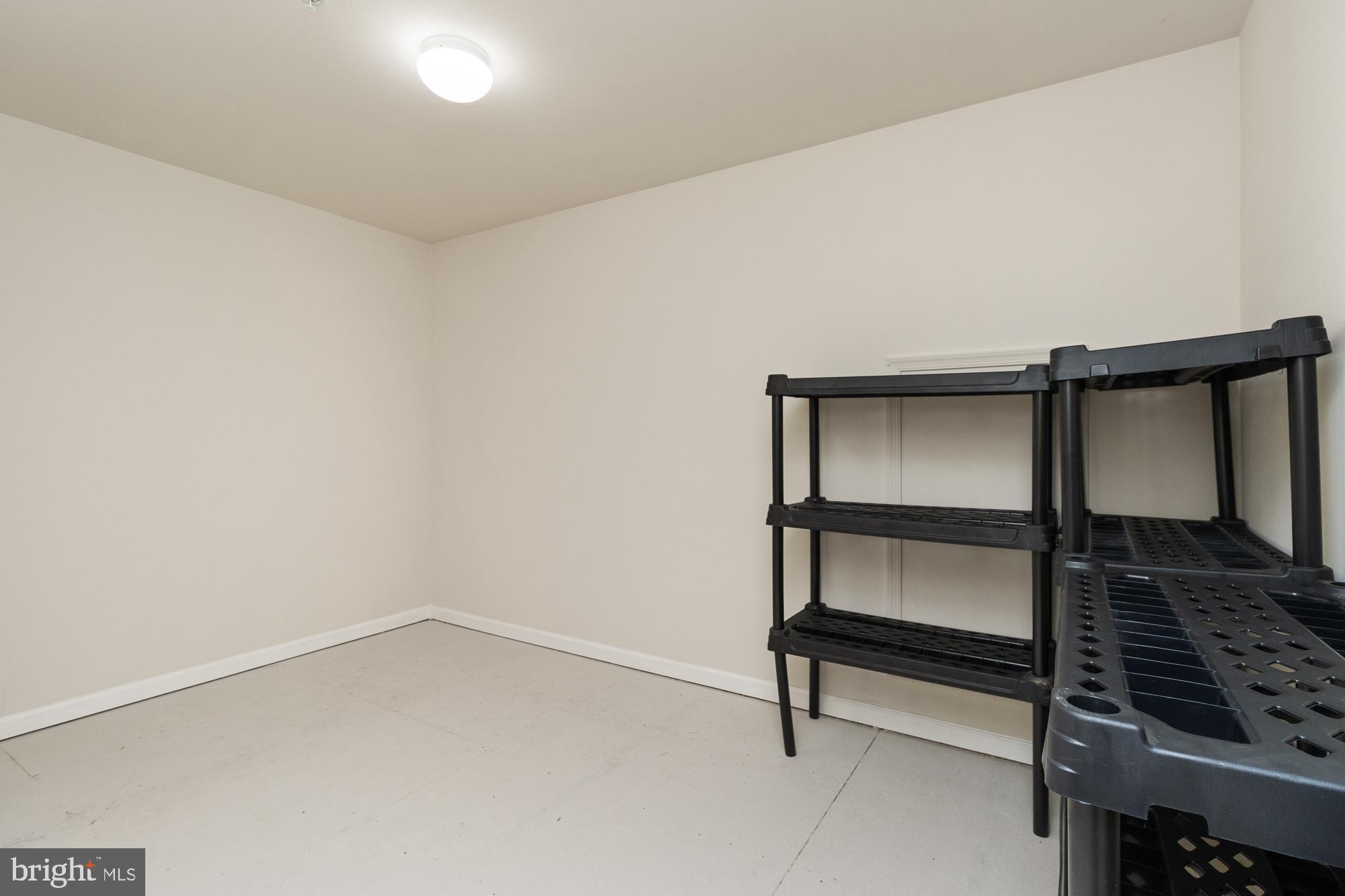 FALLSTON COMMONS - Residential