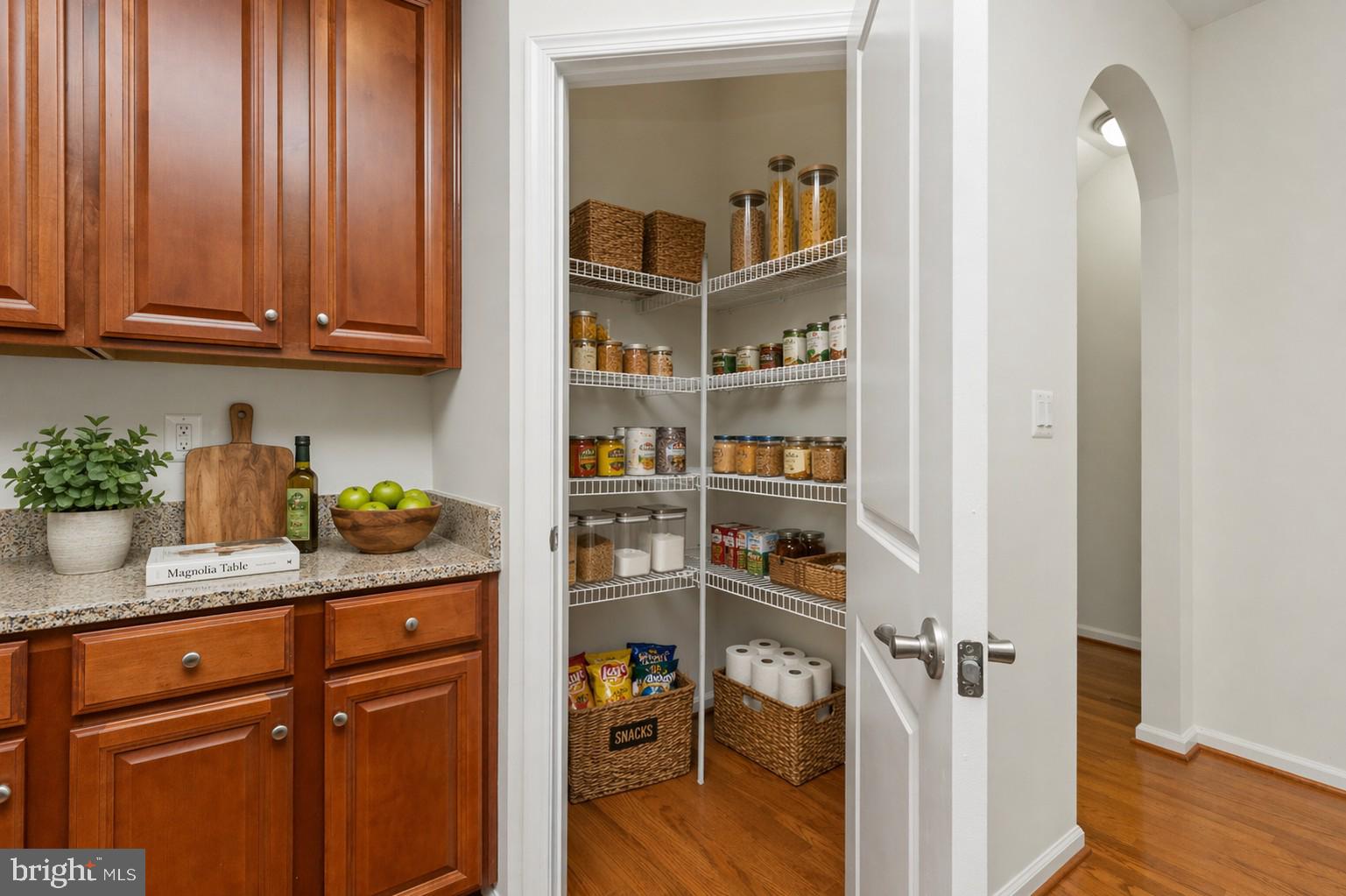 FALLSTON COMMONS - Residential