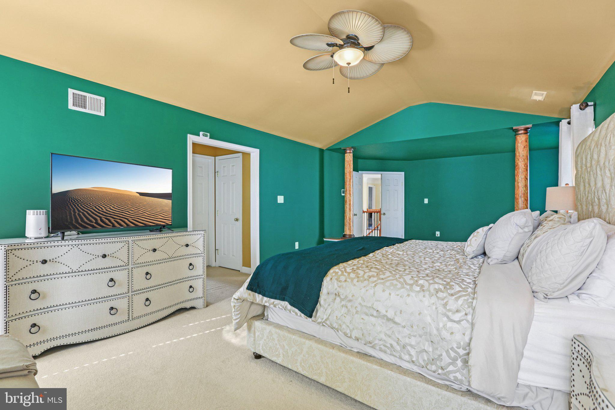 SHIPLEYS RETREAT - Residential