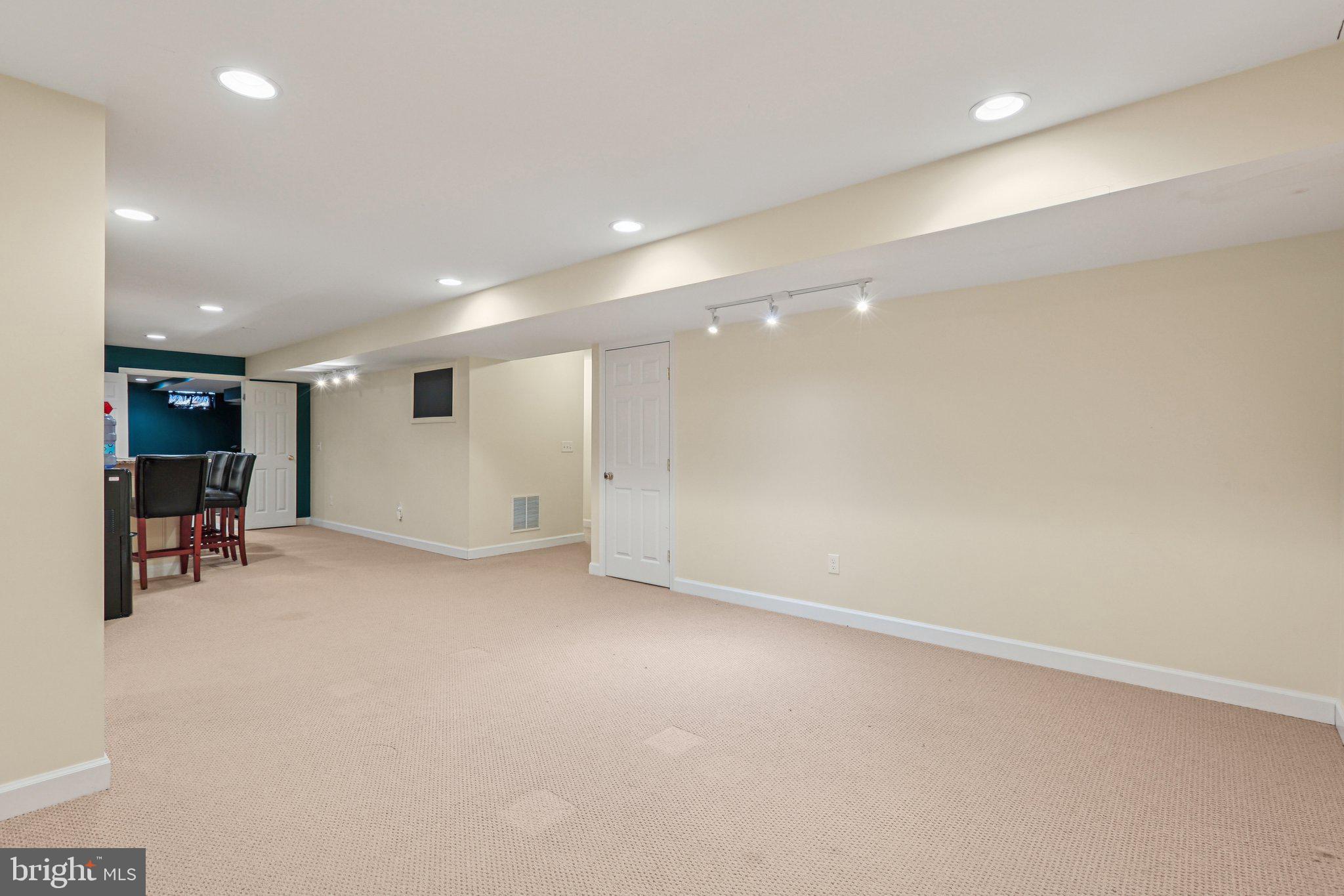 SHIPLEYS RETREAT - Residential