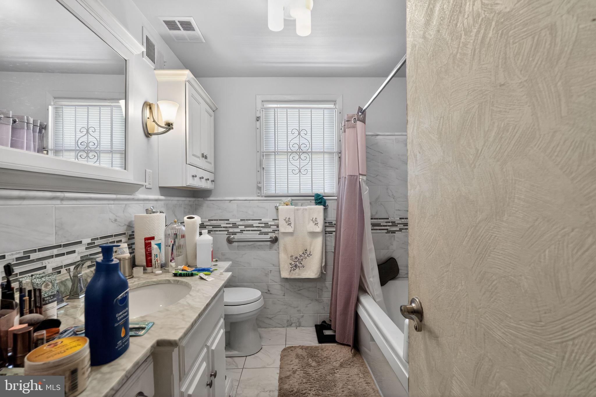 LAVEROCK - Residential