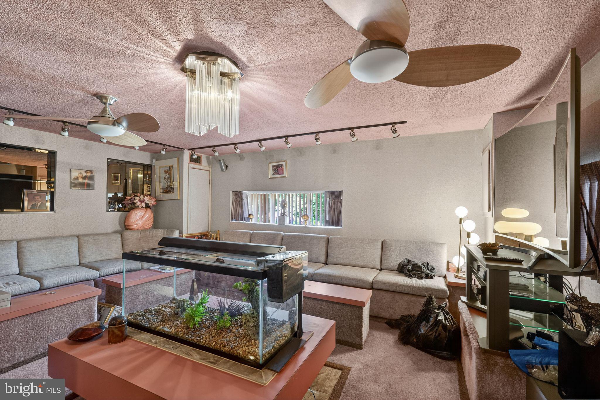 LAVEROCK - Residential