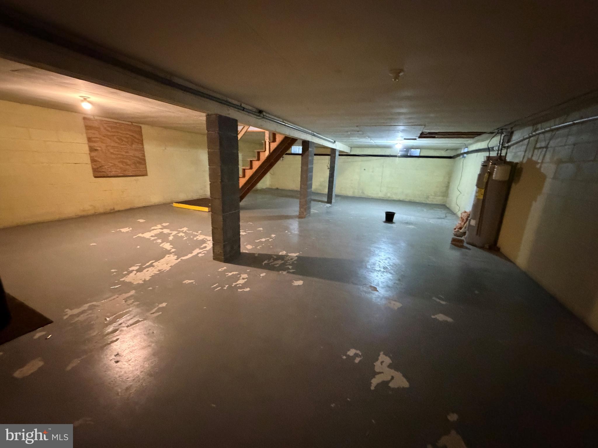 LAURICH ACRES - Residential