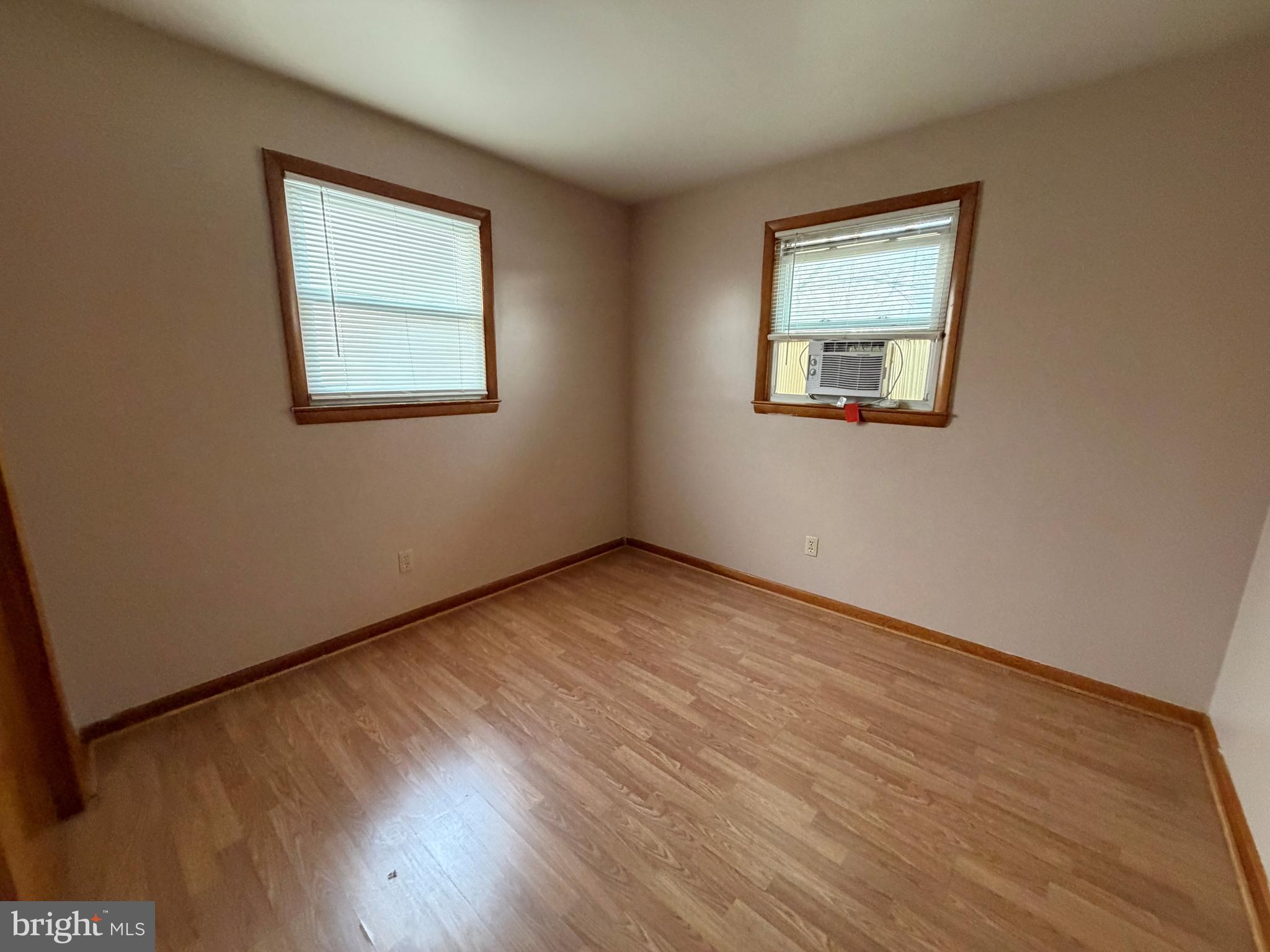 LAURICH ACRES - Residential