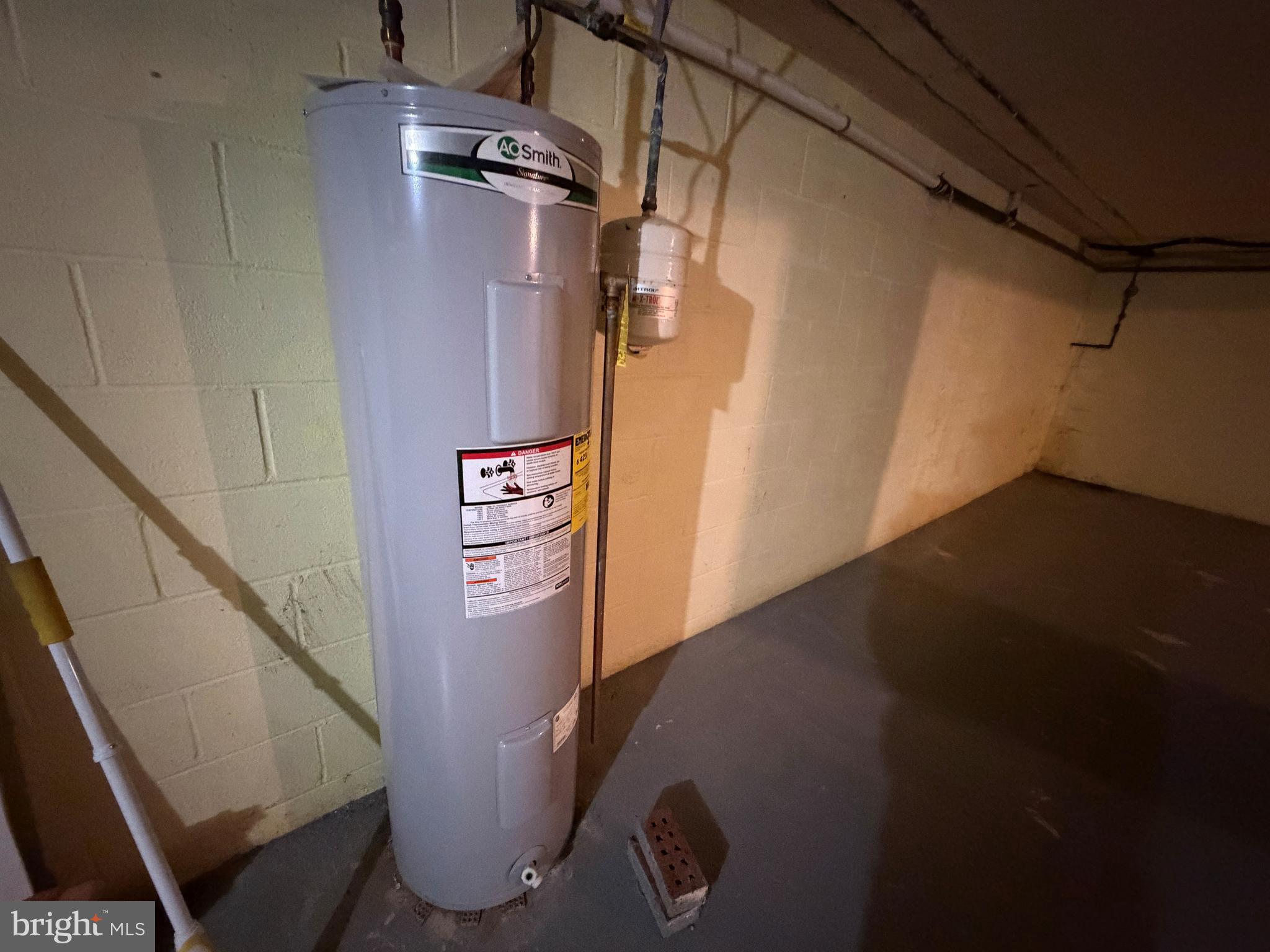 LAURICH ACRES - Residential