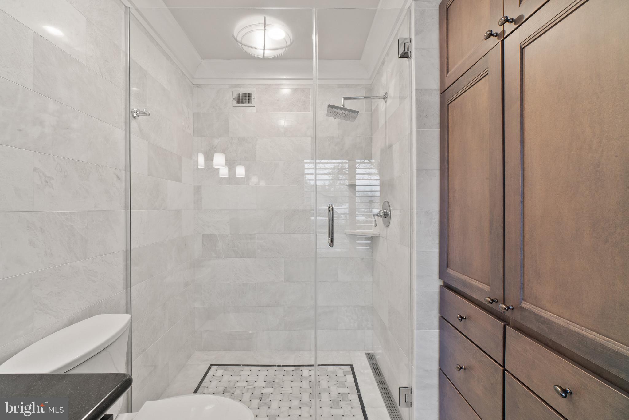 SHEARWATER - Residential Lease