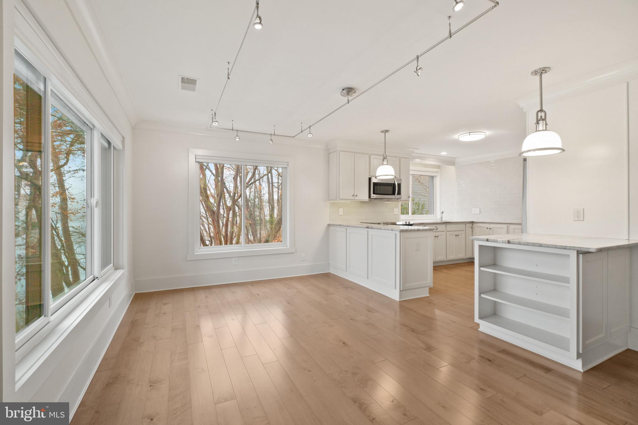 SHEARWATER - Residential Lease