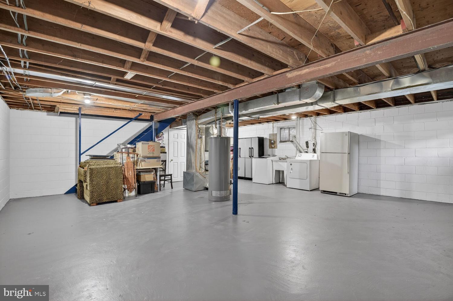 REGENCY ESTATES - Residential