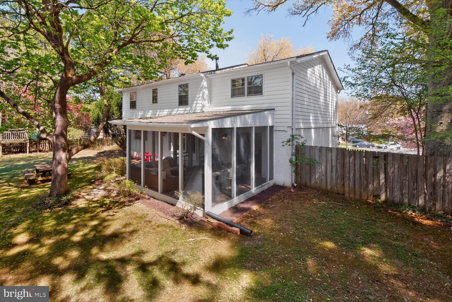 REGENCY ESTATES - Residential