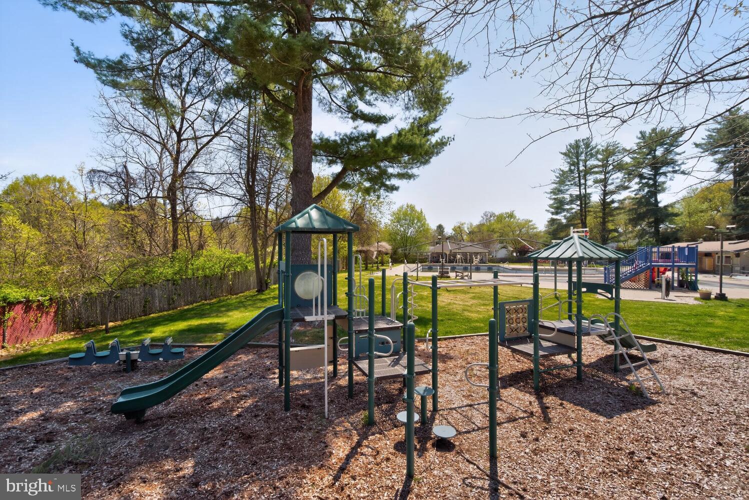 REGENCY ESTATES - Residential