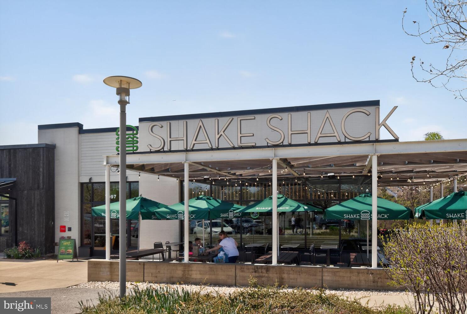 REGENCY ESTATES - Residential