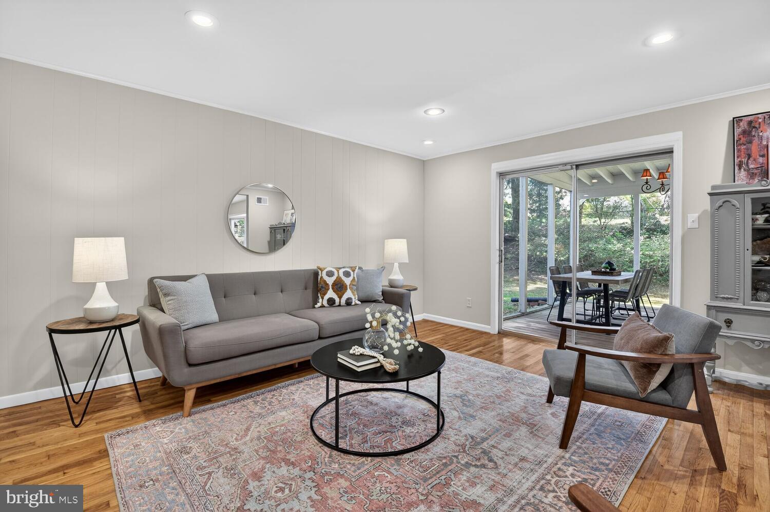 REGENCY ESTATES - Residential