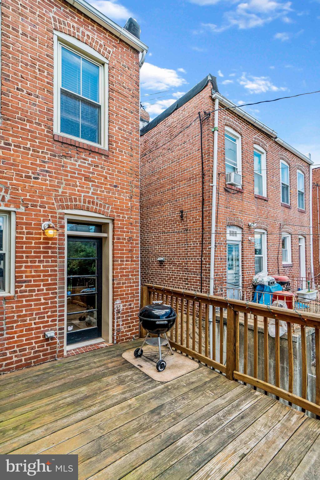 BREWERS HILL - Residential Lease