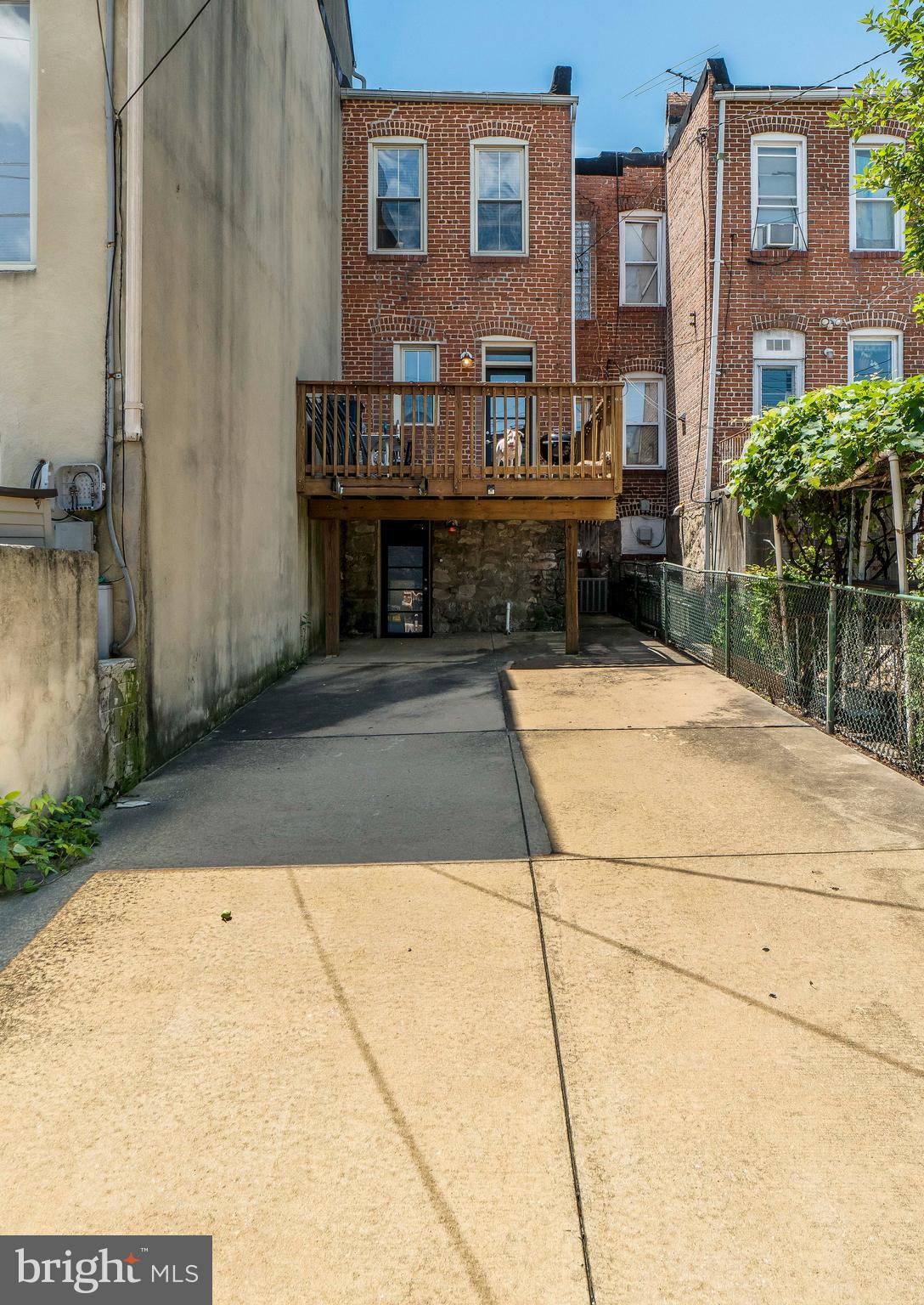 BREWERS HILL - Residential Lease