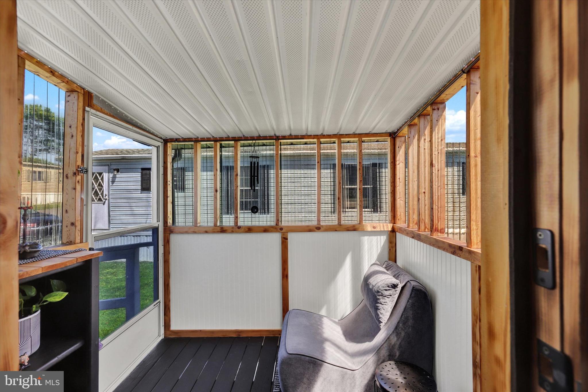 649 FRANKLIN STREET N 120