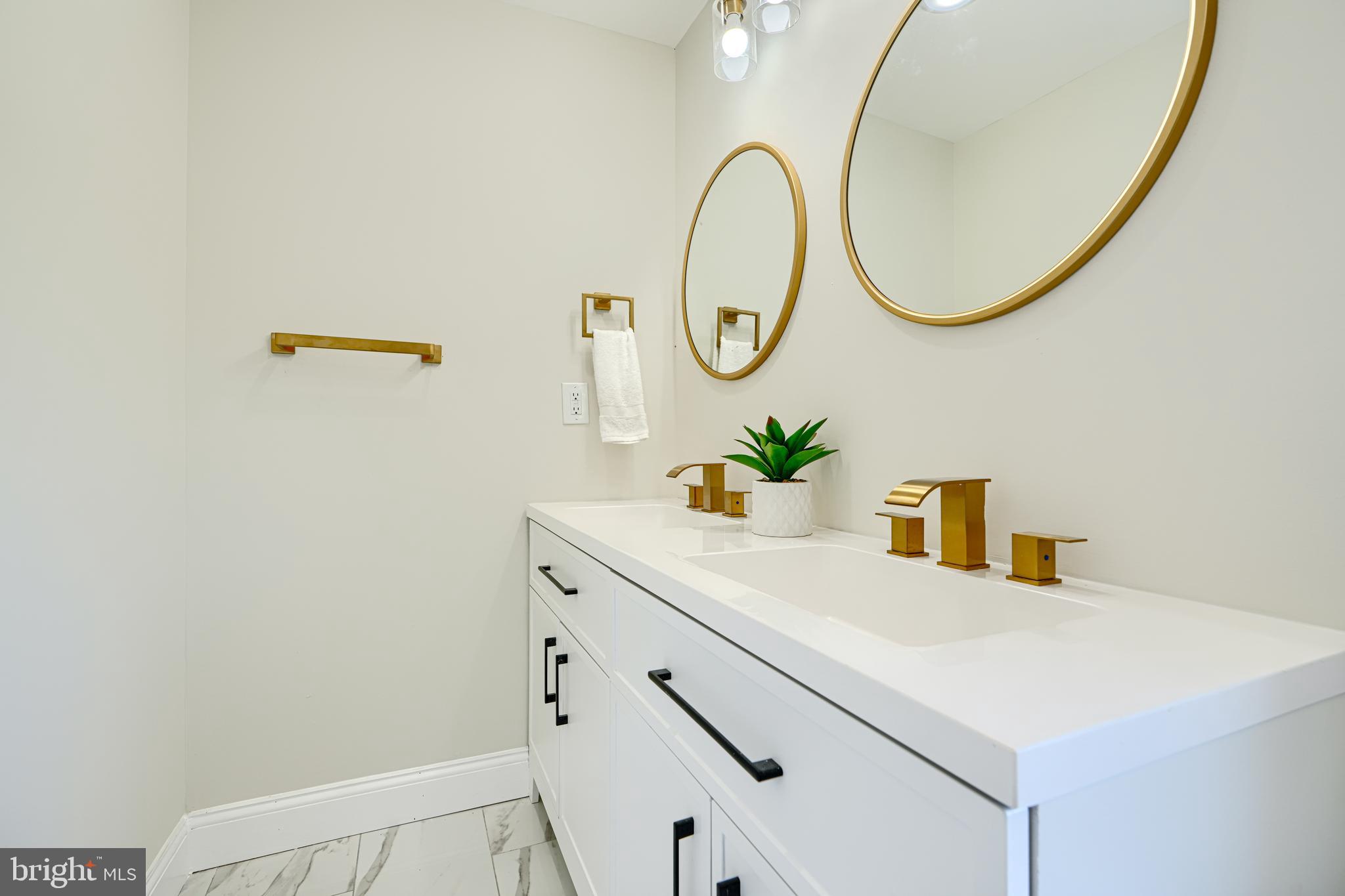 DRUID HEIGHTS - Residential