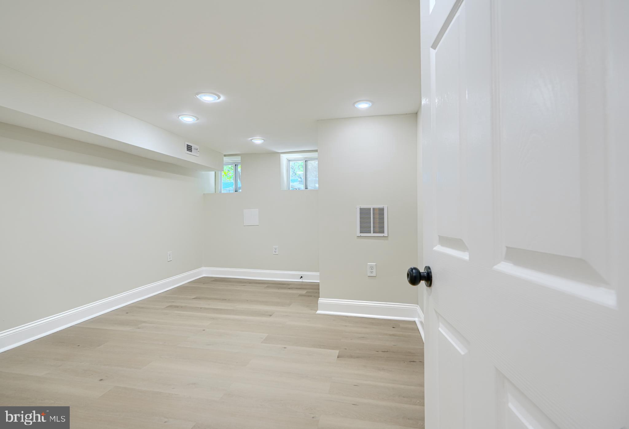 DRUID HEIGHTS - Residential