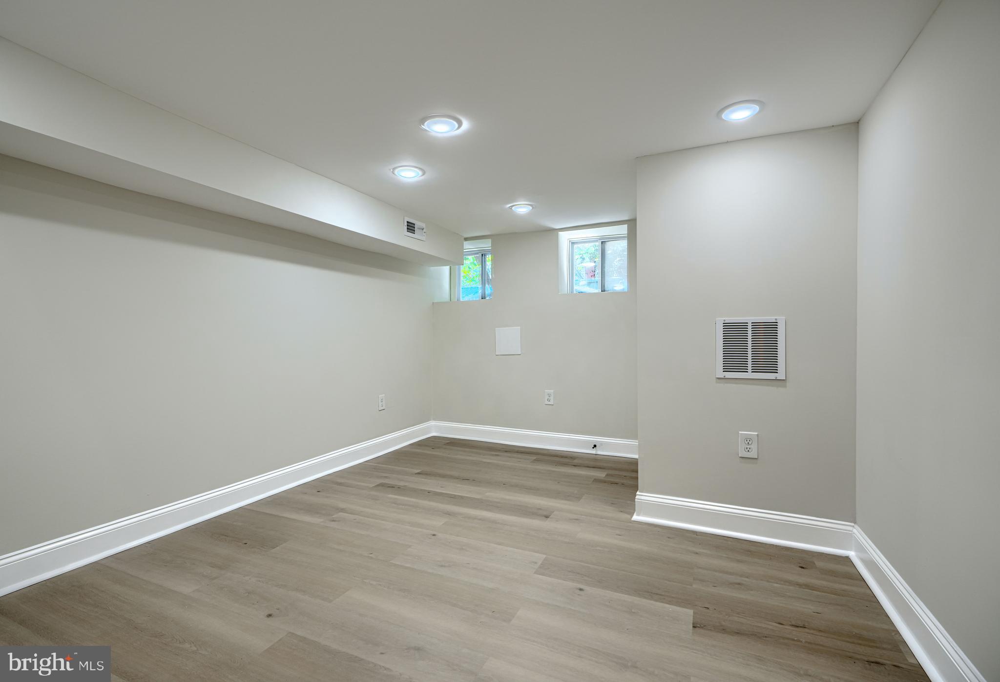 DRUID HEIGHTS - Residential