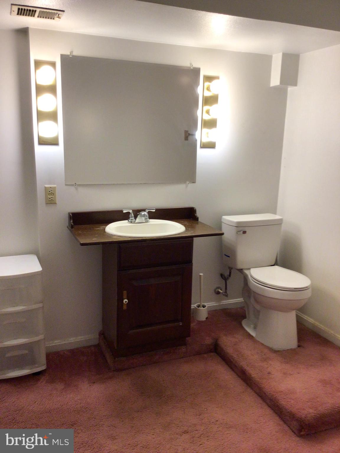 NEWBRIDGE PLAT 10 - Residential Lease