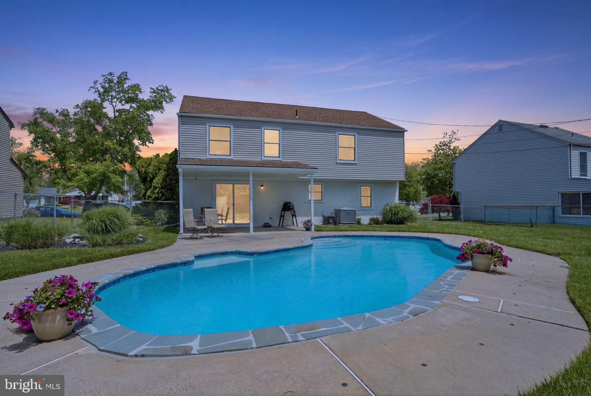 FAIRBRIDGE - Residential