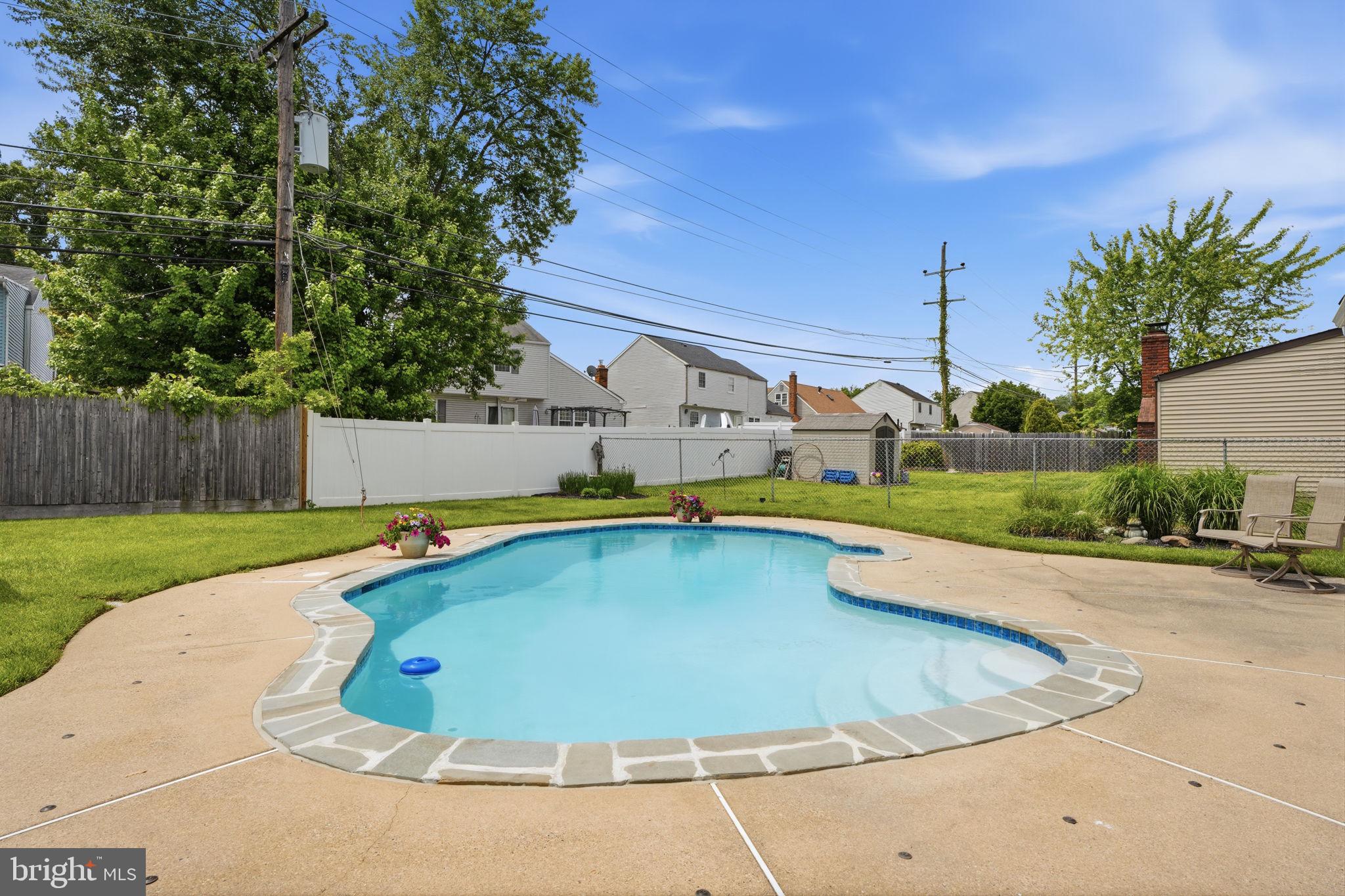 FAIRBRIDGE - Residential