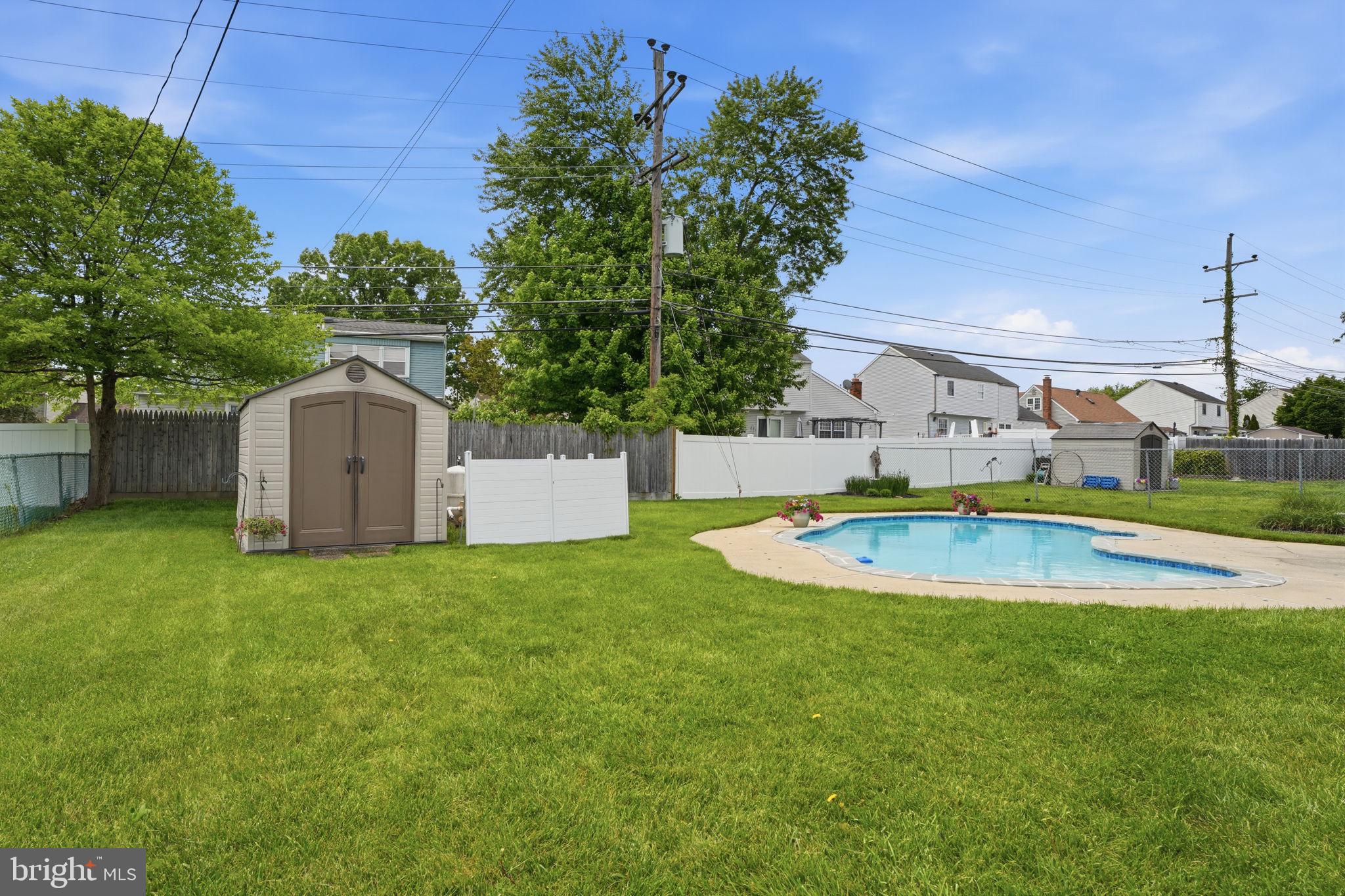 FAIRBRIDGE - Residential