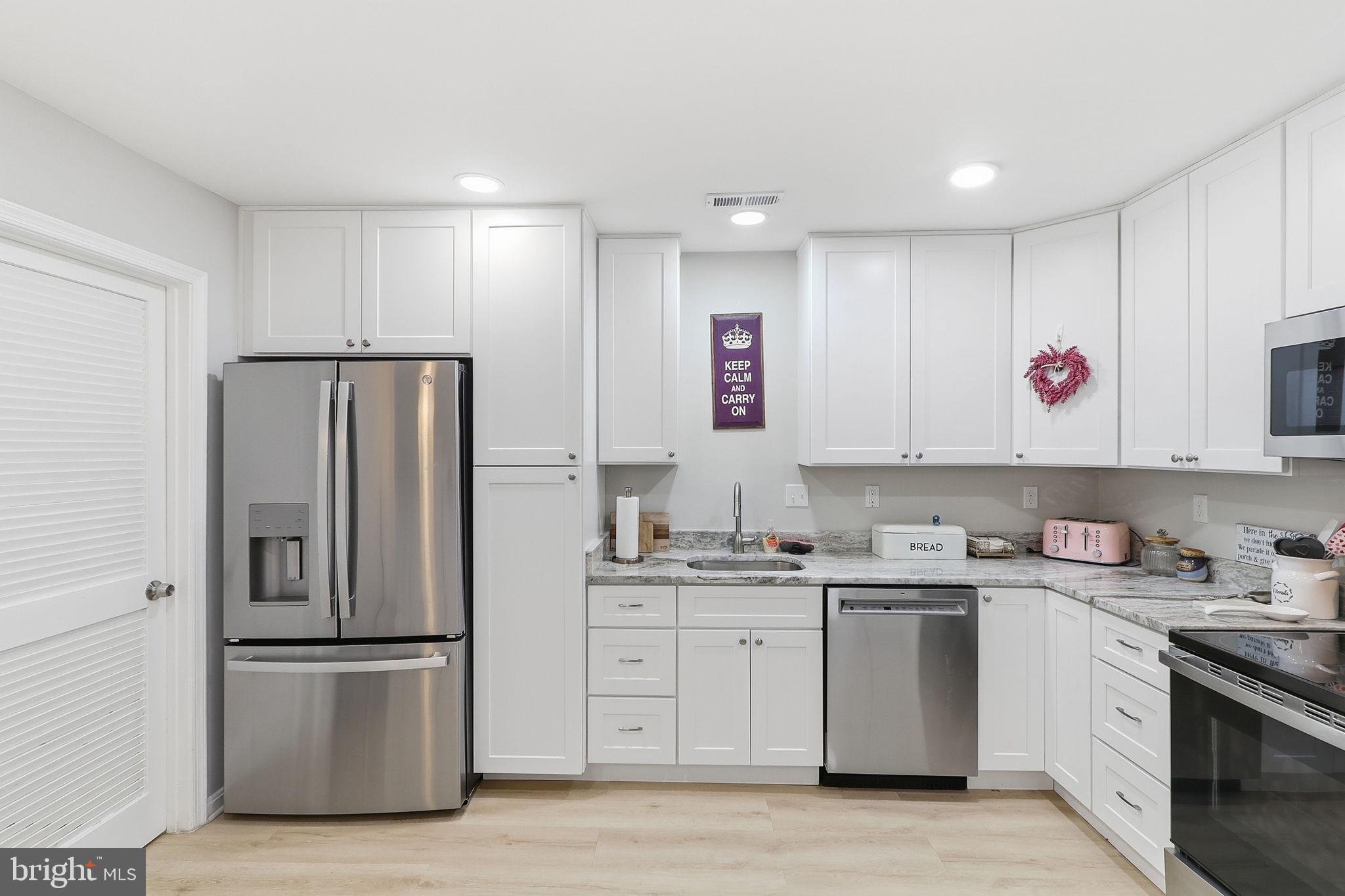 HERITAGE HARBOUR - Residential